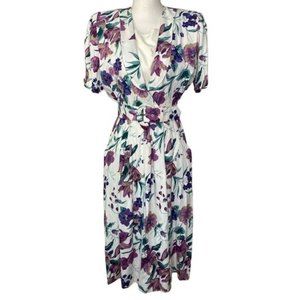Vintage 80’s USA R.J Steven’s women’s form fitting dress white flowers size 6